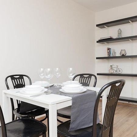 Old Town Spacious Apartment Bonifraterska By Renters Varsovia Exterior foto